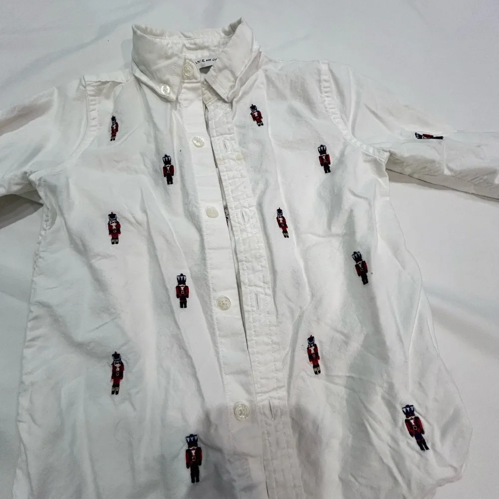 Nutcracker button down - Picture 2 of 3